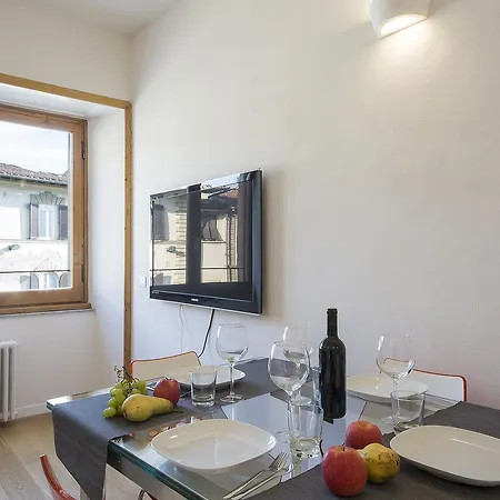 Alinari Apartment-2